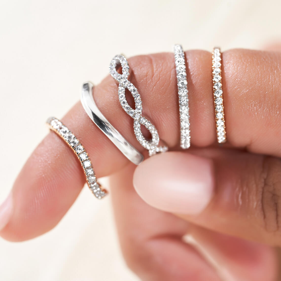 A Guide Which Finger Does A Wedding Ring Go On And Why?